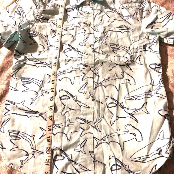 Boys Gap Size 8 Shirt and Sweater. - Picture 6 of 8